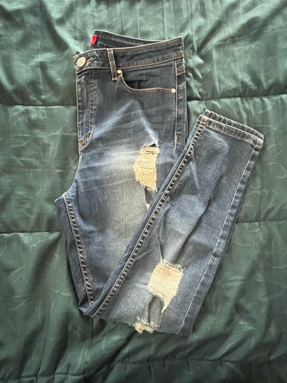 Women’s Distressed Skinny Jeans - Blue